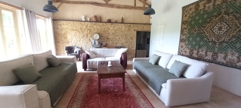 8-Salon-Courties---Domaine-Tipaut.jpg