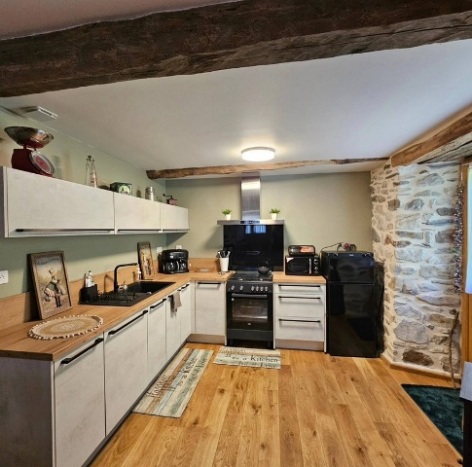 1-maison-ferrere-pyrenees-2.jpg