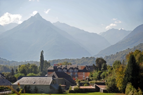 1-Hotel-Pierre-Agos-Hautes-Pyrenees--1-.JPG
