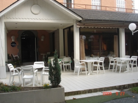 6-exterieur3-hotelgabizos-argelesgazost-HautesPyrenees.jpg