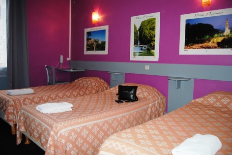 2-Lourdes-hotel-de-Geneve--3--2.jpg