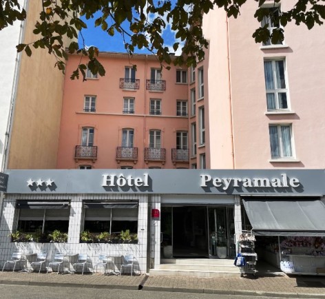 10-Lourdes-hotel-Peyramale-2.jpg
