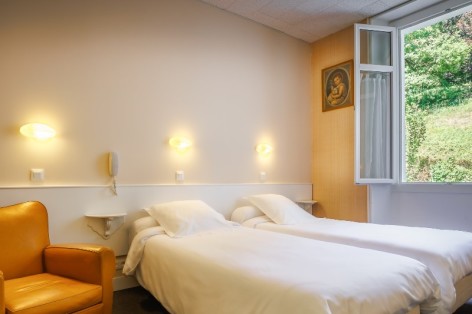 3-Lourdes-hotel-de-l-Europe--5--2.jpg