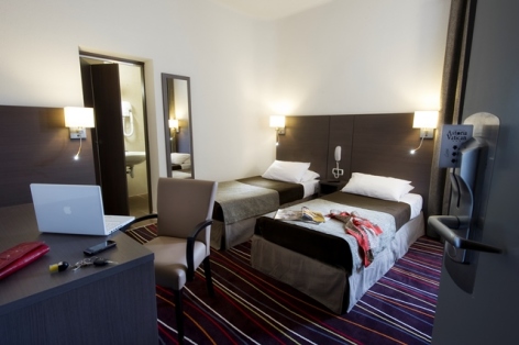 5-Lourdes-hotel-Astoria-vatican--2--2.jpg
