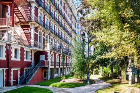 0-HPH126---HOTEL-GALLIA---LONDRES---Lourdes---Facade.jpg