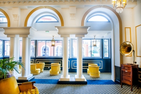 3-HPH126---HOTEL-GALLIA---LONDRES---Lourdes---Salon---Hall.jpg