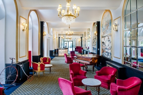 4-HPH126---HOTEL-GALLIA---LONDRES---Lourdes--Salon---bar.jpg
