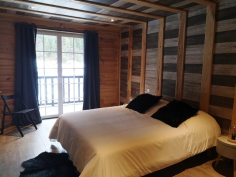 7-Hotel-La-Sapiniere-chambre2-WEB-2.jpg