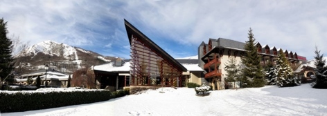 0-HPH17--HOTEL-MERCURE---2-Facde-hiver---ST-LARY.jpg
