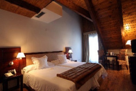 0-HPH119---Hotel-y-spa-El-Privilegio---chambre2.jpg