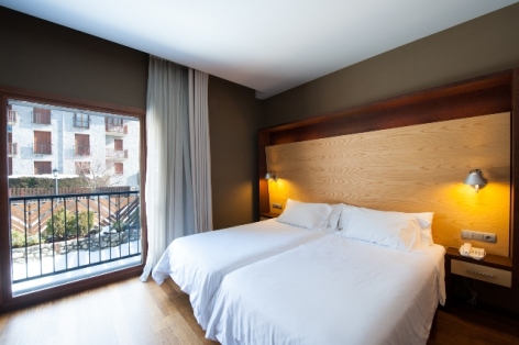 3-HPH120---HOTEL-ANETO----Doble-terraza-SHA.jpg