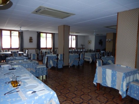 4-HPH124---Hotel-Conde-Aznar-salle--de-PDJ.jpg