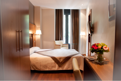 3-HPH156---HOTEL-ALTI---LUCHON---Chambre-Standard-Bis-2.PNG