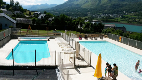 7-piscines2-campingdulac-arcizansavant-HautesPyrenees.jpg