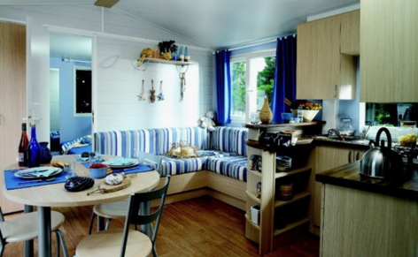 10-HPMH05---Camping-le-Soleil-du-Pibeste---Mobil-home-interieur-2.PNG