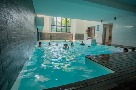 5-piscinecouverte-pyrenevasion-sazos-HautesPyrenees.jpg