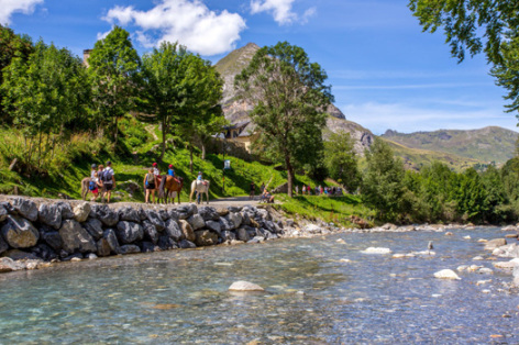 9-riviere-pyrenevasion-sazos-HautesPyrenees.jpg