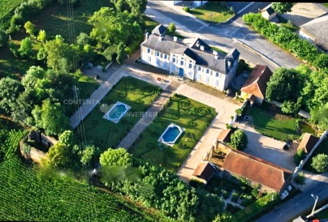 25-ChateauDeGarderes-DavidLiagre-VUE-DU-CIEL.jpg