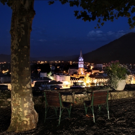 0-Eglise-nuit-vue-du-chateau---Studio-GP-Photos-2.jpg