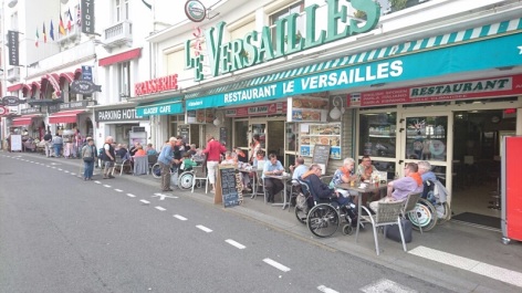 0-Brasserie-le-Versailles---devanture.JPG