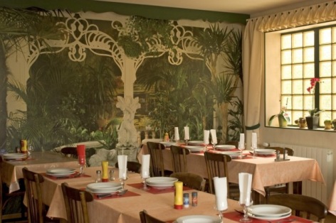 4-Cafe-Hotel-de-la-Gare-Pierrefitte-Nestalas-1-2.jpg