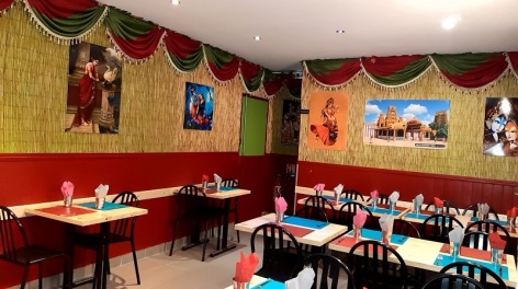2-Ganapathy---salle-de-restaurant-2.jpg