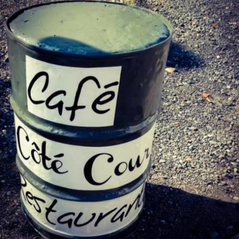 3-Cafe-Cote-Cour.jpg