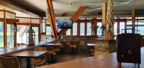 6-Arcoh-Payolle-restaurant-5.jpg