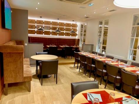 1-Lourdes-restaurant-le-Van-Gogh-3.jpg