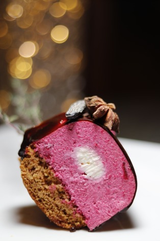 6-Restaurant-a-Mascaras-dessert-rose---Betty-beef.jpg