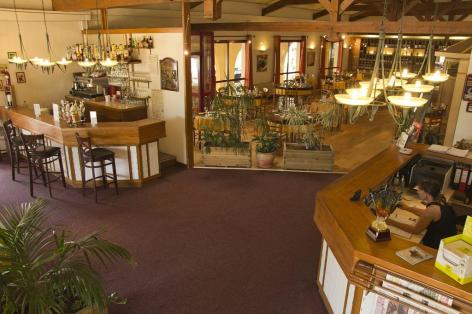 6-Salle-restaurant-Gers-Nogaro--Fort-Samuel.jpg