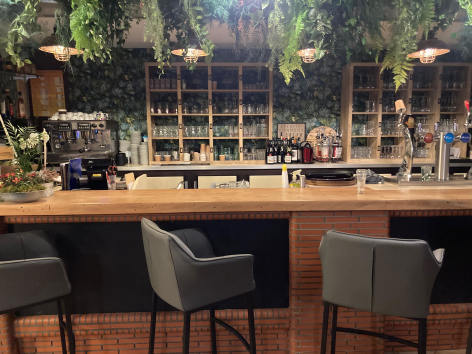 3-Bar-restaurant-a-Riscle-Gers---Le-d-Artagnan.jpg