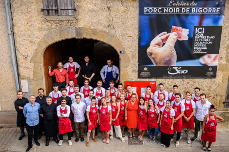 12-Restaurant-a-Marciac-Equipe-JGO.jpg