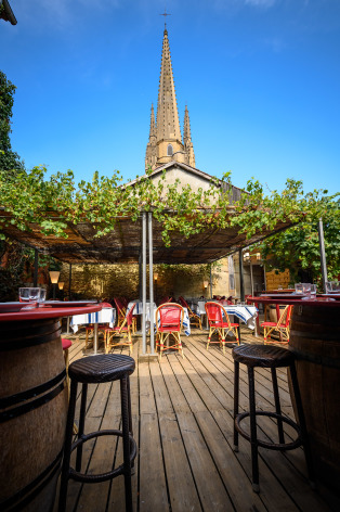 8-Restaurant-a-Marciac-Clocher-JGO.jpg