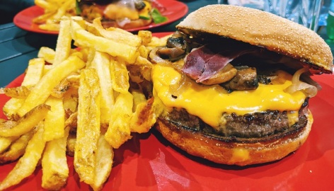 8-Burger-14.jpg
