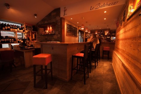 1-Bar-Le-Balthazar-comptoir-WEB-3.jpg