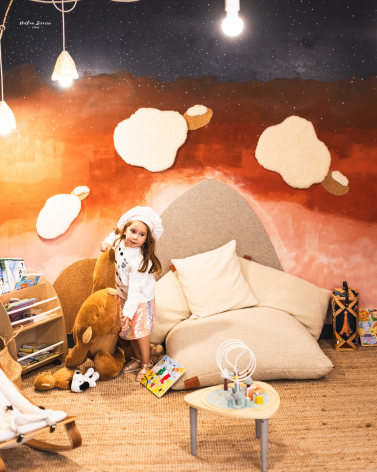 0-22-espace-enfant-joia-projet-studio-movat-peintures-vegetales-textiles-pyloow-coussin-marelha-credit-photo-nathan-birrien-2.jpg