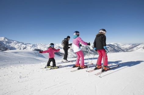0-Ski-famille-hpte-pierre-brunet.jpg
