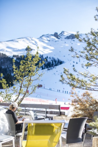 19-HPRT03---LE-NABIAS-VAL-LOURON---VCS-VAL-LOURON-HIVER-2015-CRESPEAU-DSC0645.jpg
