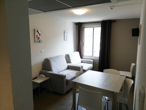 10-Lourdes-Appart-Hotel-Le-Pelerin--2--3.jpg